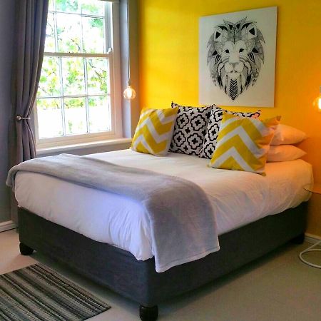 Bed and Breakfast The Vibe Dorp Street à Stellenbosch Extérieur photo